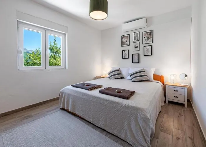 Holiday home Lux Maribu Mlini