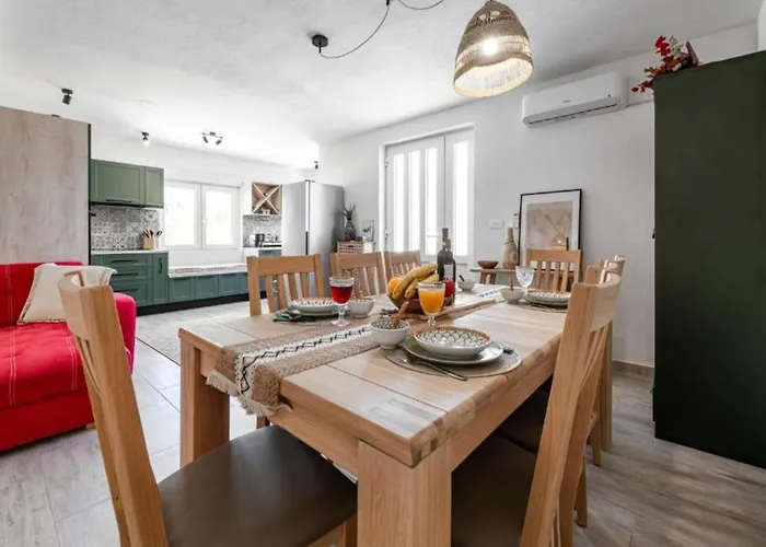 Lux Maribu Holiday home Mlini